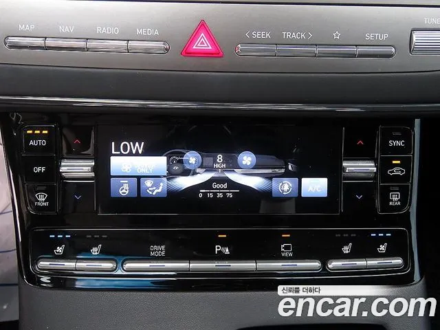 Hyundai Grandeur Grandeur (New) Hybrid — Фото автомобиля 13