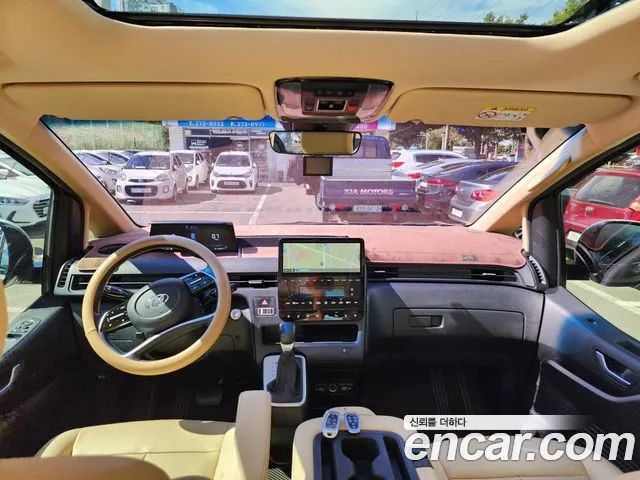 Hyundai Staria — Фото автомобиля 7