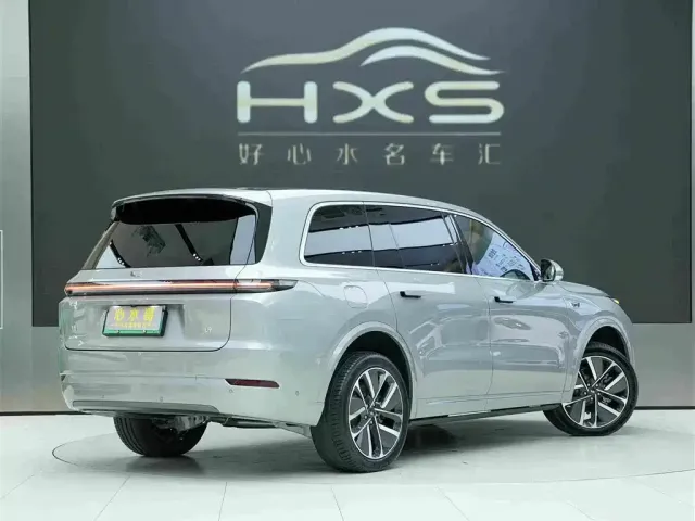 Li Auto L9 — Фото автомобиля 5