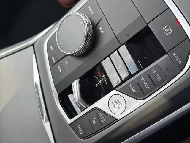 BMW 3 Series — Фото автомобиля 7