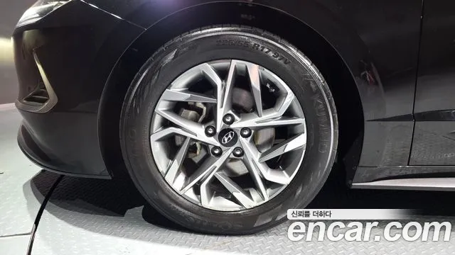 Hyundai Sonata Sonata (DN8) 2.0 LPG(Для проката) — Фото автомобиля 5