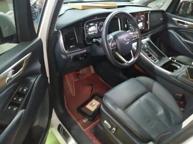 GAC Trumpchi M8 — Фото автомобиля 15