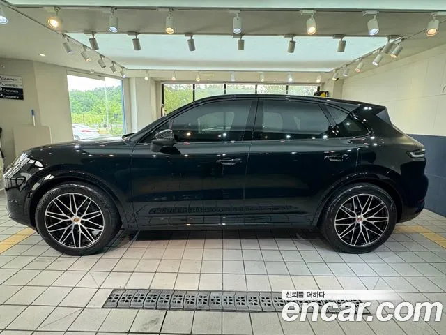 Porsche Cayenne — Фото автомобиля 4