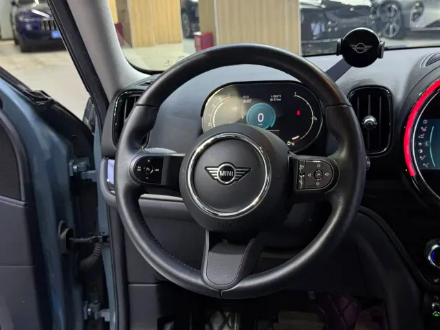 MINI Countryman — Фото автомобиля 17