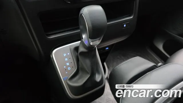 Hyundai Staria — Фото автомобиля 12