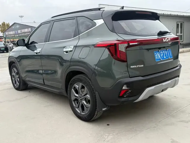 Kia Seltos — Фото автомобиля 6