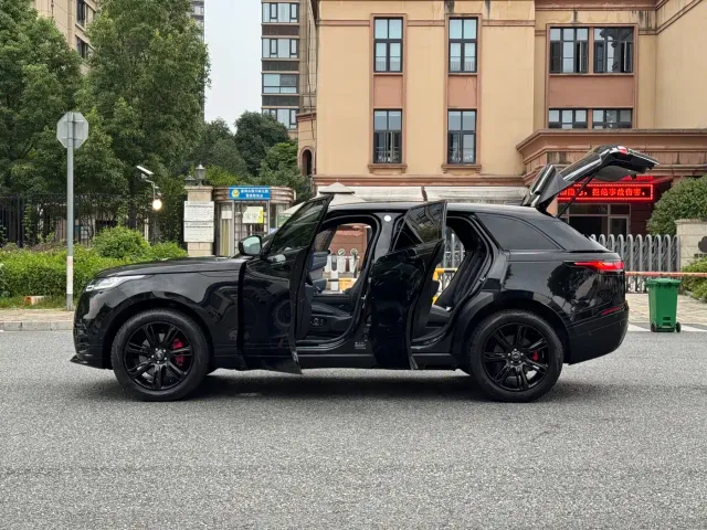 Land Rover Range Rover Velar — Фото автомобиля 17