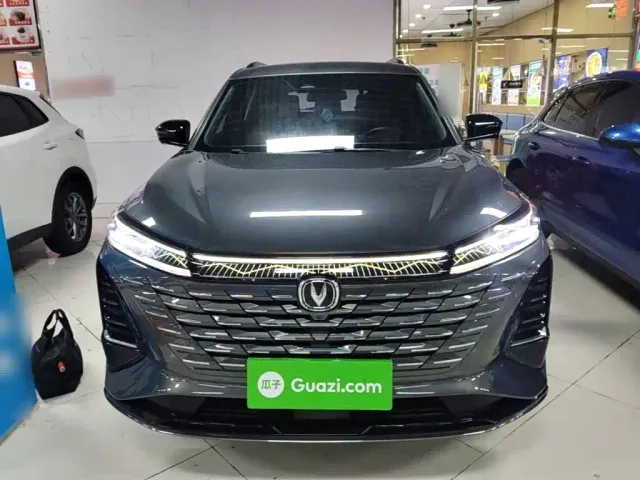 Changan CS75 Plus — Фото автомобиля 2
