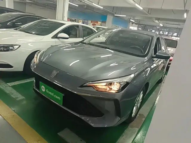 Фотография автомобиля — Roewe i5
