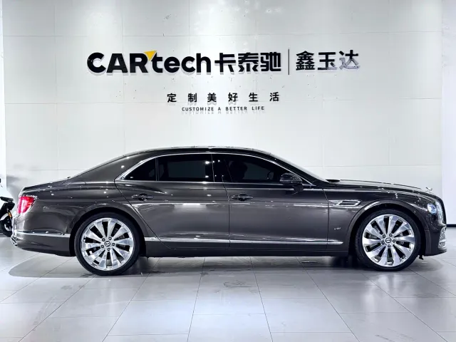 Bentley Flying Spur — Фото автомобиля 4