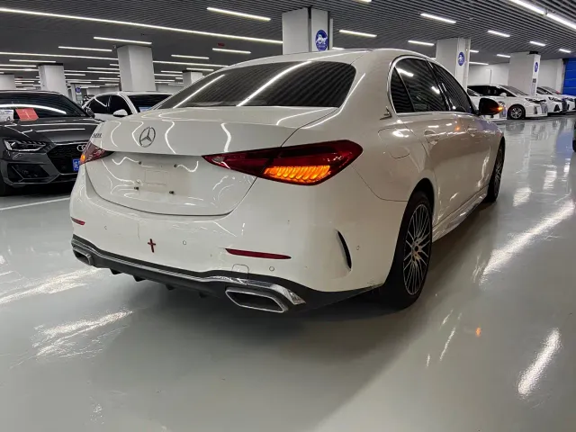Mercedes-Benz C-Class — Фото автомобиля 12