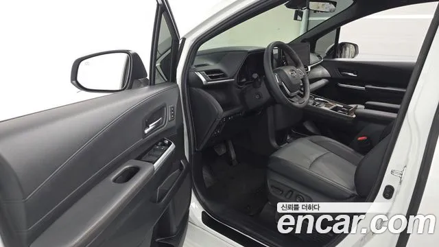 Toyota Sienna — Фото автомобиля 8