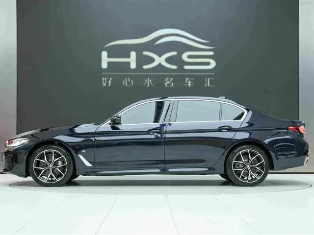 BMW 5 Series — Фото автомобиля 4