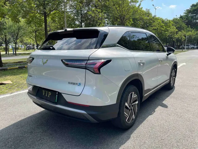 Wuling Starlight S — Фото автомобиля 6