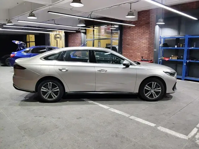 Geely Galaxy Stellar 6 — Фото автомобиля 5