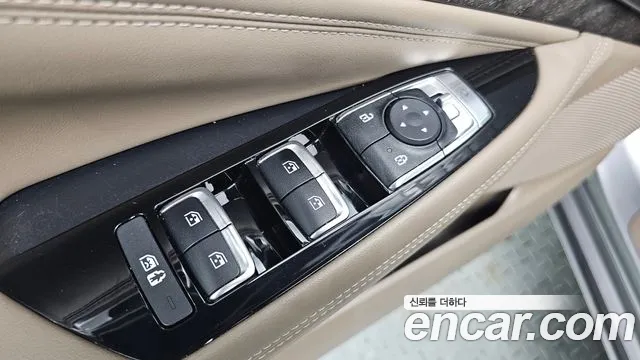 Kia K8 K8 Hybrid — Фото автомобиля 21
