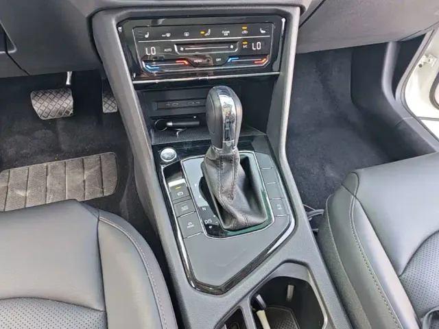 Volkswagen Tharu — Фото автомобиля 13