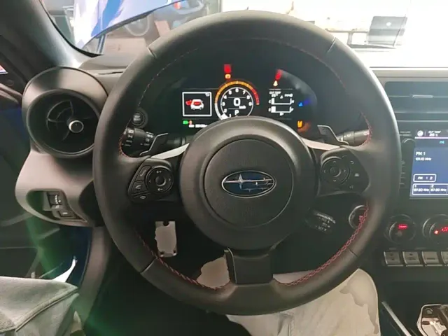 Subaru BRZ — Фото автомобиля 10