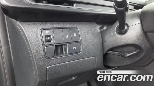 Hyundai Staria — Фото автомобиля 24