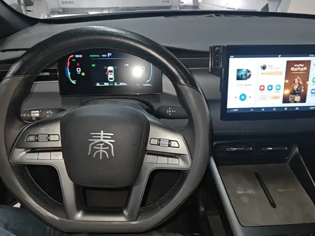 BYD Qin PLUS — Фото автомобиля 10