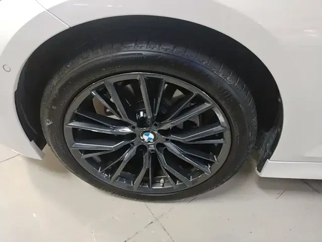 BMW 3 Series — Фото автомобиля 22