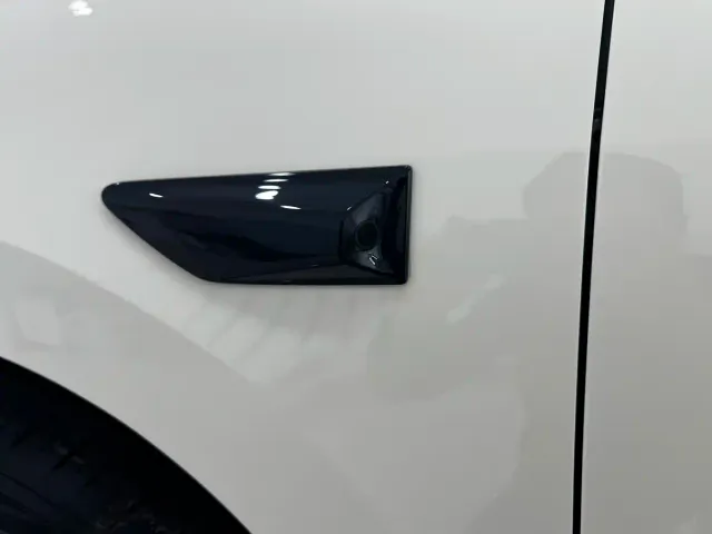 BYD Qin L — Фото автомобиля 14