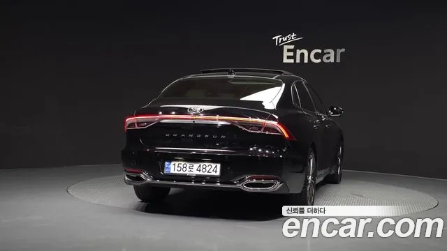 Hyundai Grandeur Новый Grandeur IG — Фото автомобиля 4