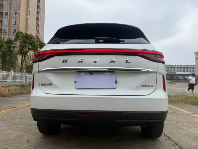 Haval H6 — Фото автомобиля 7