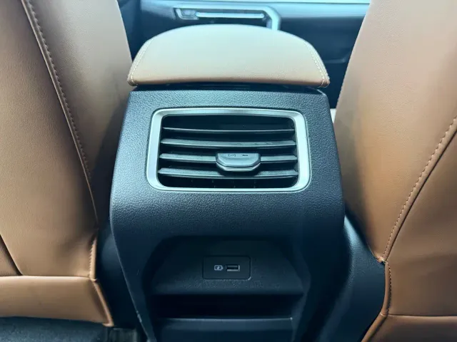 Geely Vision X6 — Фото автомобиля 16