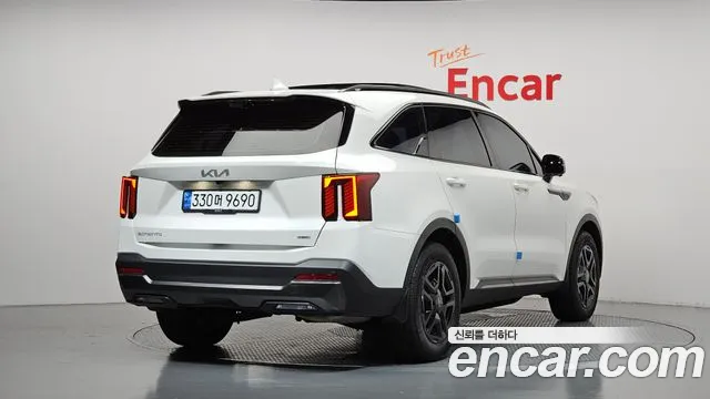 Kia Sorento — Фото автомобиля 2