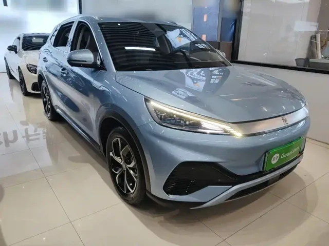 BYD Yuan PLUS — Фото автомобиля 3