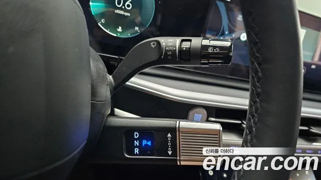 Hyundai Grandeur Grandeur (GN7) 3.5 LPG 2WD (Такси) — Фото автомобиля 9