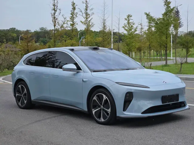 Nio ET5 Touring — Фото автомобиля 4