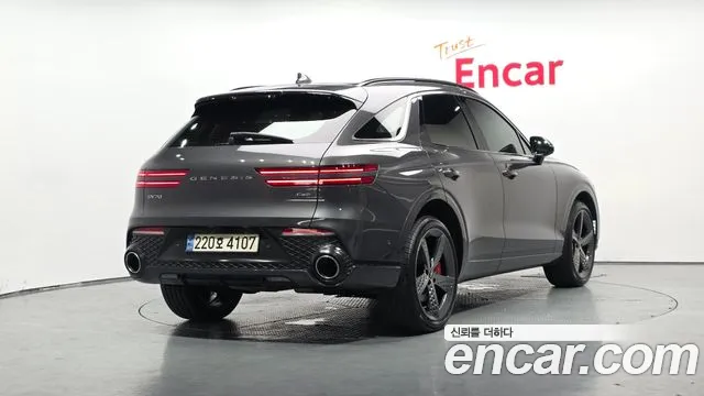 Genesis GV70 3.5T Бензин AWD — Фото автомобиля 2