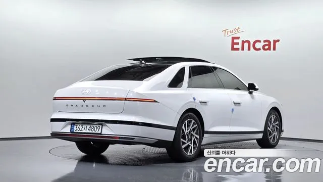 Hyundai Grandeur Grandeur (GN7) 2.5 Бензин 2WD — Фото автомобиля 2