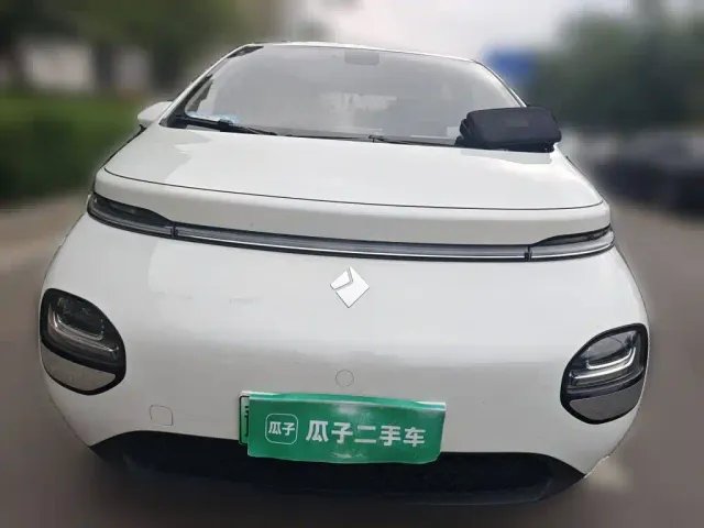 Baojun Cloud — Фото автомобиля 22