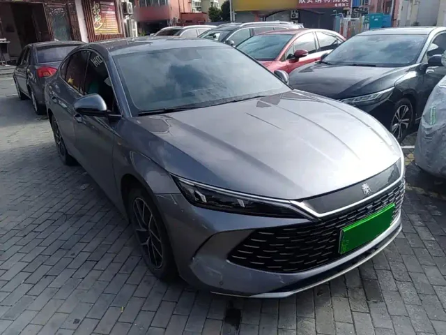 BYD Qin L — Фото автомобиля 3