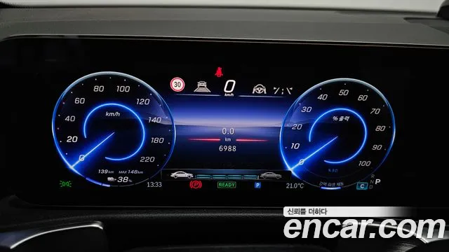 Mercedes-Benz EQB X243 — Фото автомобиля 11