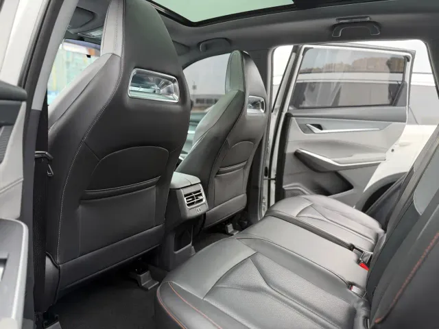 Changan CS75 Plus — Фото автомобиля 10