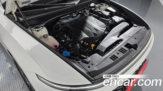 Hyundai Grandeur Grandeur (GN7) 3.5 Бензин 4WD — Фото автомобиля 6