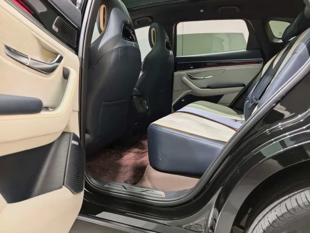 BYD Song PLUS — Фото автомобиля 8