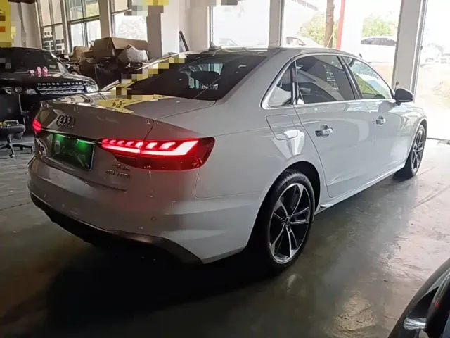 Audi A4L — Фото автомобиля 6