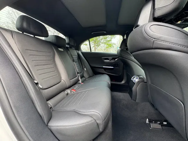 Mercedes-Benz C-Class — Фото автомобиля 9