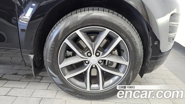 Land Rover Range Rover Evoque — Фото автомобиля 21