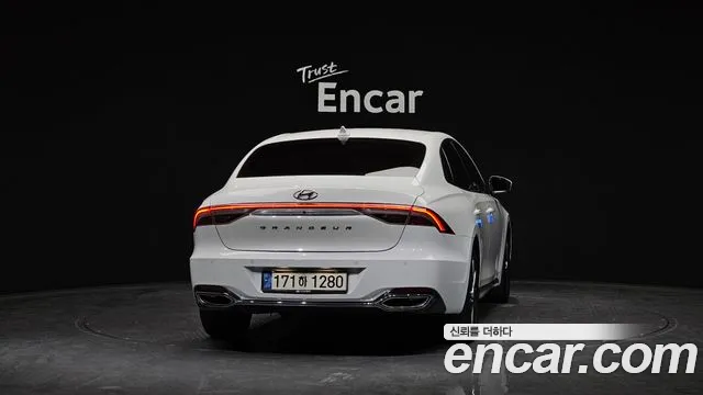 Hyundai Grandeur Новый Grandeur IG — Фото автомобиля 4