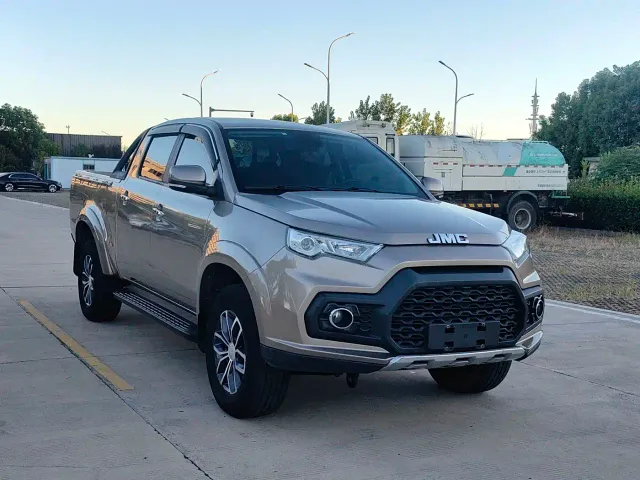 JMC Vigus 7 — Фото автомобиля 3