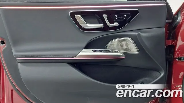 Mercedes-Benz E-Class — Фото автомобиля 15