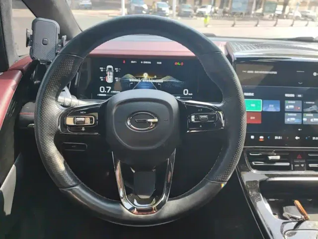 GAC Trumpchi M8 — Фото автомобиля 2
