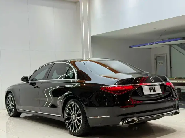 Mercedes-Benz S-Class — Фото автомобиля 9