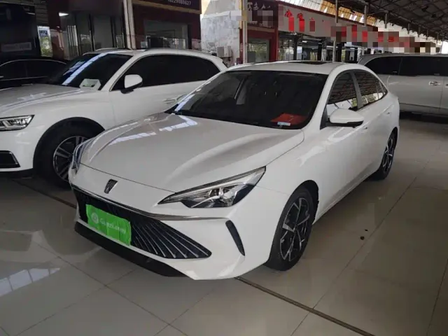 Фотография автомобиля — Roewe i5